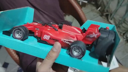 Red Formula Supersonic F1 Equation High-Speed RC Racing Car with Mist Spray Exhaust and LED Lights